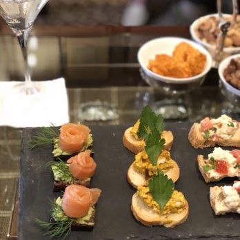 Afternoon Tea - Hotels Near Me - London, XGL