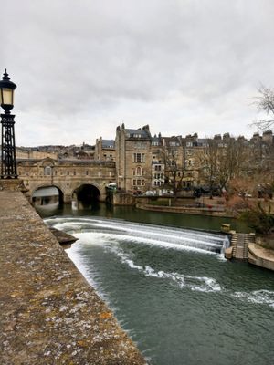 Pulteney Bridge by null