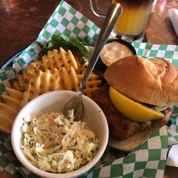 Blarney Stone Pub- Bismarck - Fibber 's Fish Sandwich - Irish Pub Near Me - Bismarck, North Dakota