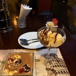 Tiramisu dessert with ice cream