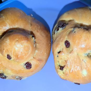 North Shore Farms - I actually ordered Cranberry Raisin Rolls but were given these by mistake (Challah Raisin Rolls@99¢each) Both kinds of rolls are fantastic! - Grocery Near Me - Mineola, New York