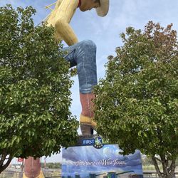 Tex Randall - Tex Randall statue, Canyon, TX (10/10/2022)