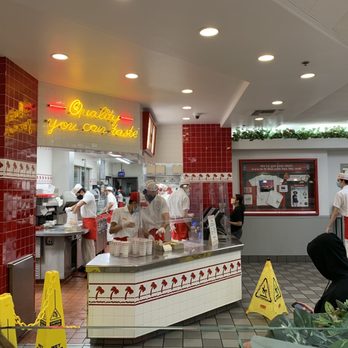In-N-Out Burger - Cashier area with safety barriers installed - Burgers Near Me - Chandler, Arizona In-N-Out Burger - Cashier area with safety barriers installed - Burgers Near Me - Chandler, Arizona