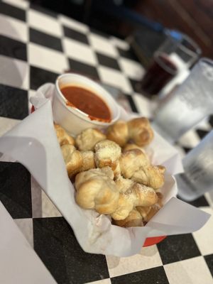 Wise Guys Pizzeria by null