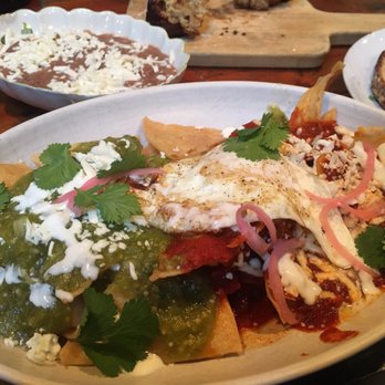 Mindy's Bakery - Chilaquiles divorciados with beans served on the side - Desserts Near Me - Chicago, Illinois Mindy's Bakery - Chilaquiles divorciados with beans served on the side - Desserts Near Me - Chicago, Illinois
