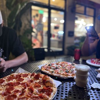 Burattino Brick Oven Pizza - Pizza Near Me - Carson, California