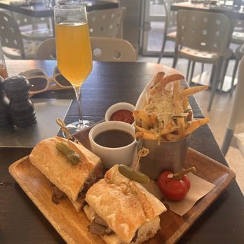 Cafeteria - New American Near Me - New York, New York