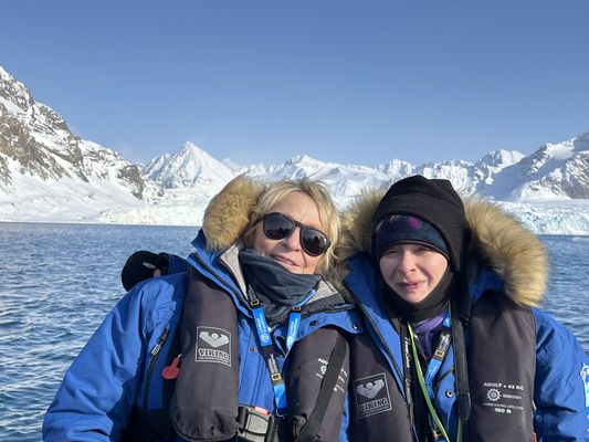 Lindblad Expeditions by null