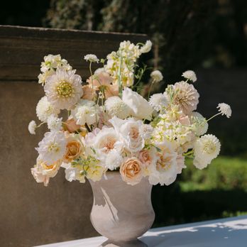 Hadley and Ren Design - Floral Designers Near Me - Costa Mesa, California