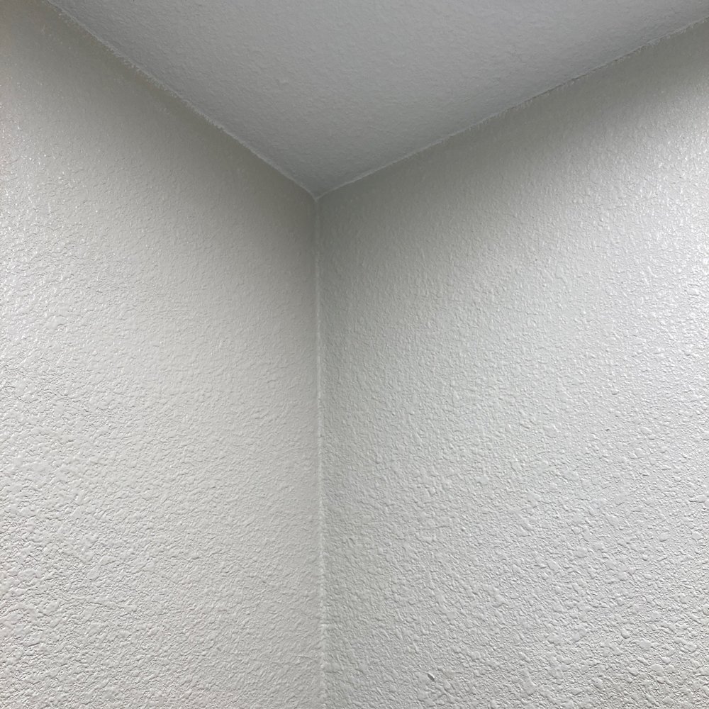 They applied orange peel texture to all walls and ceiling. They applied orange peel texture to all walls and ceiling.