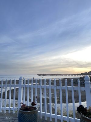 Shoreline Inn by null