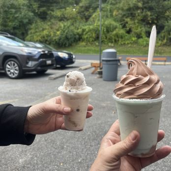 The Cow - Coconut Almond chocolate Chip Italian Ice  Gelati - Pistachio Italian ice with chocolate custard - Ice Cream & Frozen Yogurt Near Me - Westminster, Maryland