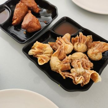 Loving Hut - Chicken drums, cream cheese wonton - Vegan Near Me - Elk Grove, California Loving Hut - Chicken drums, cream cheese wonton - Vegan Near Me - Elk Grove, California