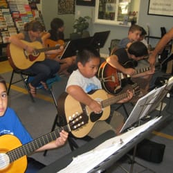 Alhambra School Of Music - ASOM Group Guitar Class for Kids