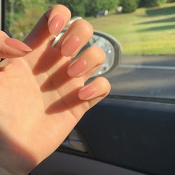 Ivy Nails & Spa - Powder nail