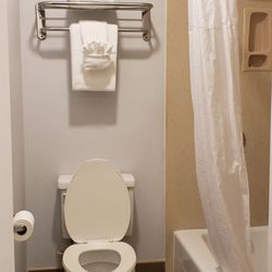 Days Inn by Wyndham West Covina