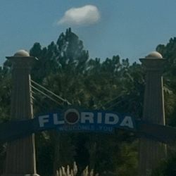 Florida State Line - Happy dance!!