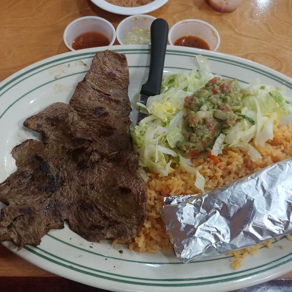 Salsa Azteca - Carne asada with sauces from salsa bar - Mexican Near Me - Clayton, North Carolina Salsa Azteca - Carne asada with sauces from salsa bar - Mexican Near Me - Clayton, North Carolina