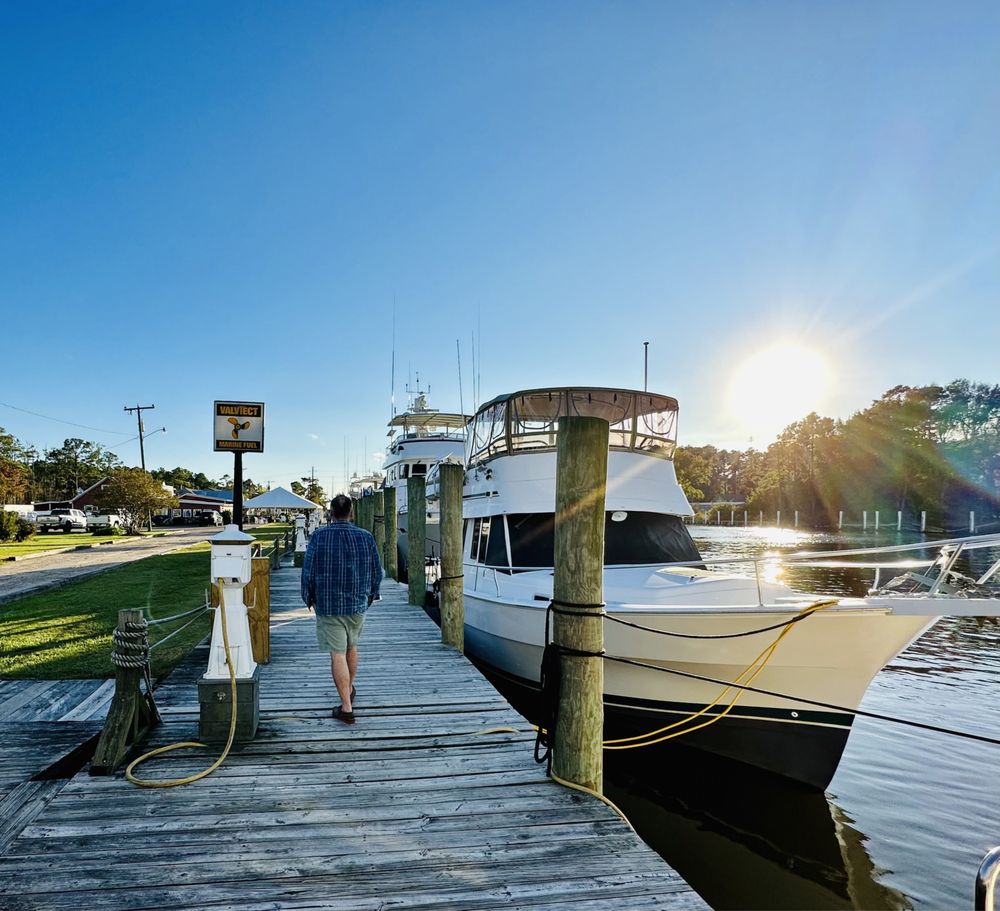 Coinjock Marina & Restaurant