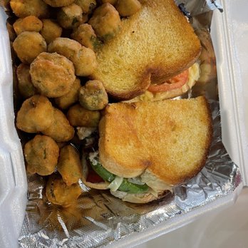 Lake Highlands Cafe - Fried okra and chicken sandwich - Breakfast & Brunch Near Me - Dallas, Texas