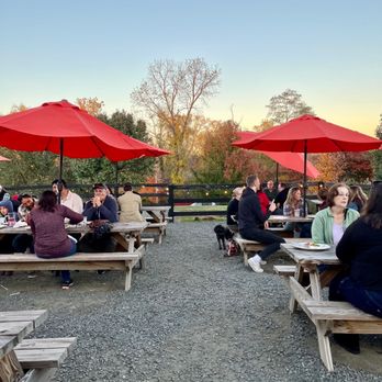 More Better Restaurant & Beer Hall - American Near Me - Round Hill, Virginia