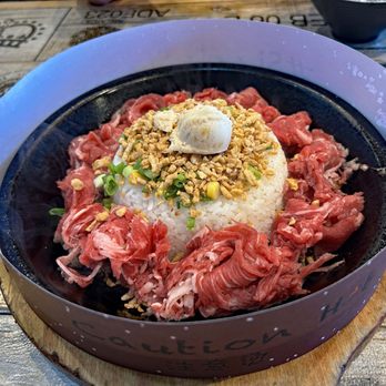 Sizzling Lunch - Garlic Beef Pepper Rice - Japanese Near Me - San Jose, California Sizzling Lunch - Garlic Beef Pepper Rice - Japanese Near Me - San Jose, California