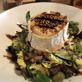 Brea - Soooooo gooooooooooooooood! Goats cheese salad with a whole wheel of #chevre It's decadently delicious! - Scottish Near Me - Stirling, STG Brea - Soooooo gooooooooooooooood! Goats cheese salad with a whole wheel of #chevre It's decadently delicious! - Scottish Near Me - Stirling, STG