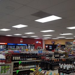 Main Street Market - Food and Liquor