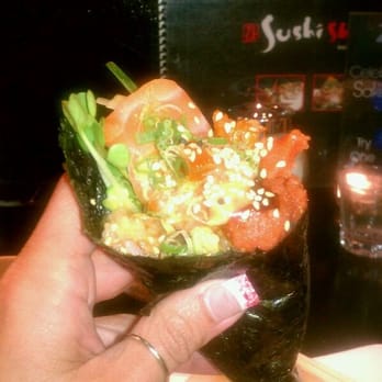 Sushi Shiro - This my dear is the Tina Hand Roll - Sushi Bars Near Me - Upland, California Sushi Shiro - This my dear is the Tina Hand Roll - Sushi Bars Near Me - Upland, California