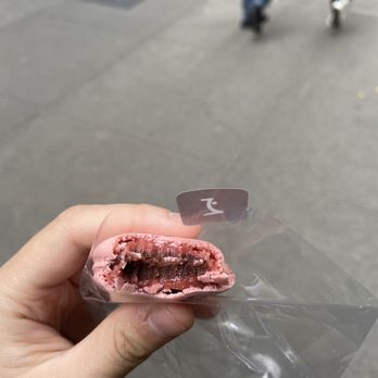 La Maison Du Chocolat - Madison Ave - Raspberry macarons with chocolate ganache ($3) - Chocolatiers & Shops Near Me - New York, New York