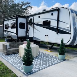 Tampa East RV Community - Great well maintained concrete pad lots with great trees or palms.