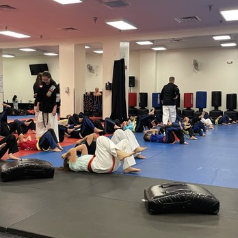 Everson's Karate Institute - Kickboxing Near Me - Robbinsville, New Jersey Everson's Karate Institute - Kickboxing Near Me - Robbinsville, New Jersey