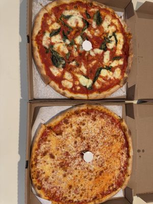 Pinos Pizza Al Centro by null