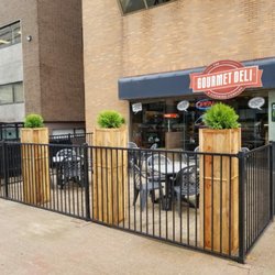 The Gourmet Deli - 285 King Street patio