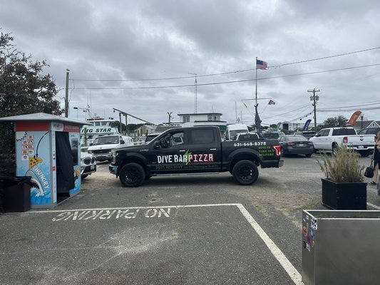 Dive Bar Pizza by null