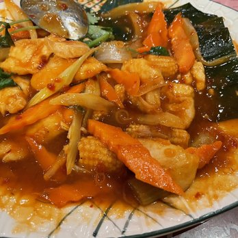 Layang Layang - Tom yum chicken - Malaysian Near Me - Milpitas, California