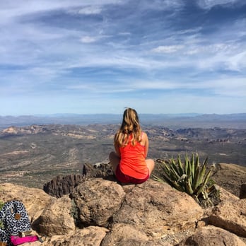 Siphon Draw Trail inc. Flatiron, Superstition Mountain - Enjoying the beautiful views from the top of Flat Iron! - Hiking Near Me - Apache Junction, Arizona