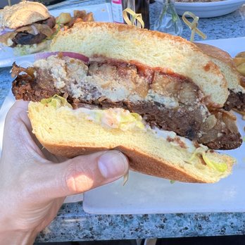 Darbster Bistro - Inside of B&B Burger (lentil burger, smoked tempeh, blue cheez, caramelized onions) - New American Near Me - West Palm Beach, Florida