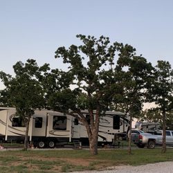 Wandering Oaks RV Resort