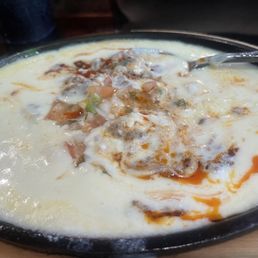 Soupy queso fundido
