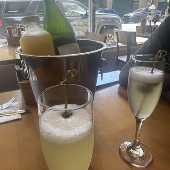 Poppy + Rose - Mimosa kit - Breakfast & Brunch Near Me - Los Angeles, California Poppy + Rose - Mimosa kit - Breakfast & Brunch Near Me - Los Angeles, California