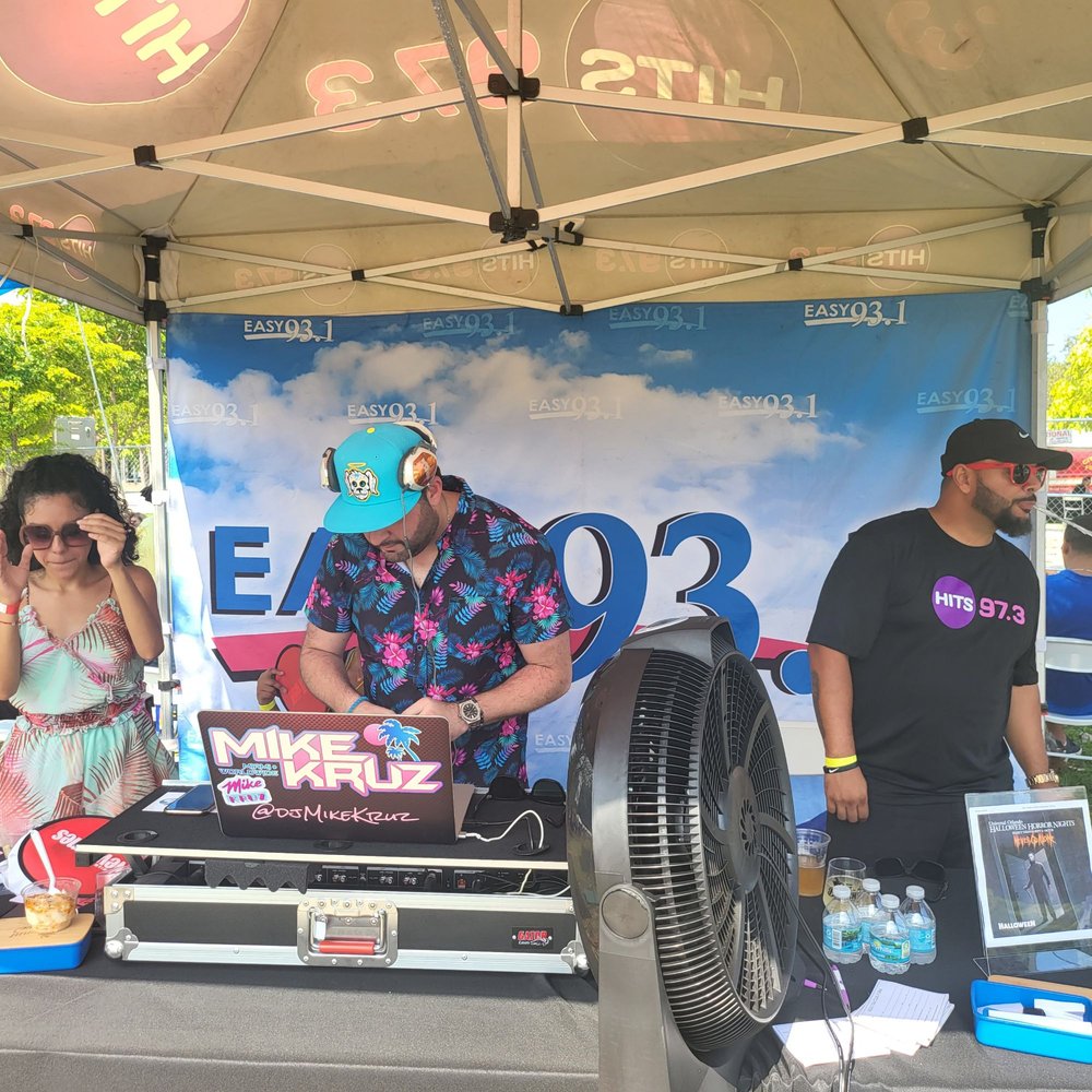 MIAMI NEW TIMES’ OUT TO BRUNCH Updated May 2024 66 Photos 2750 NW