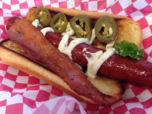 Bend Burgz N Dogz by null