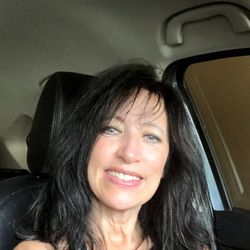 Pamela Smith, LLC - Dedicated & Reliable House Cleaner. 20+ experience, licensed,
& insured.