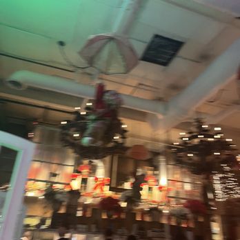 Buona Sera - Decorated for the holidays - Italian Near Me - Red Bank, New Jersey