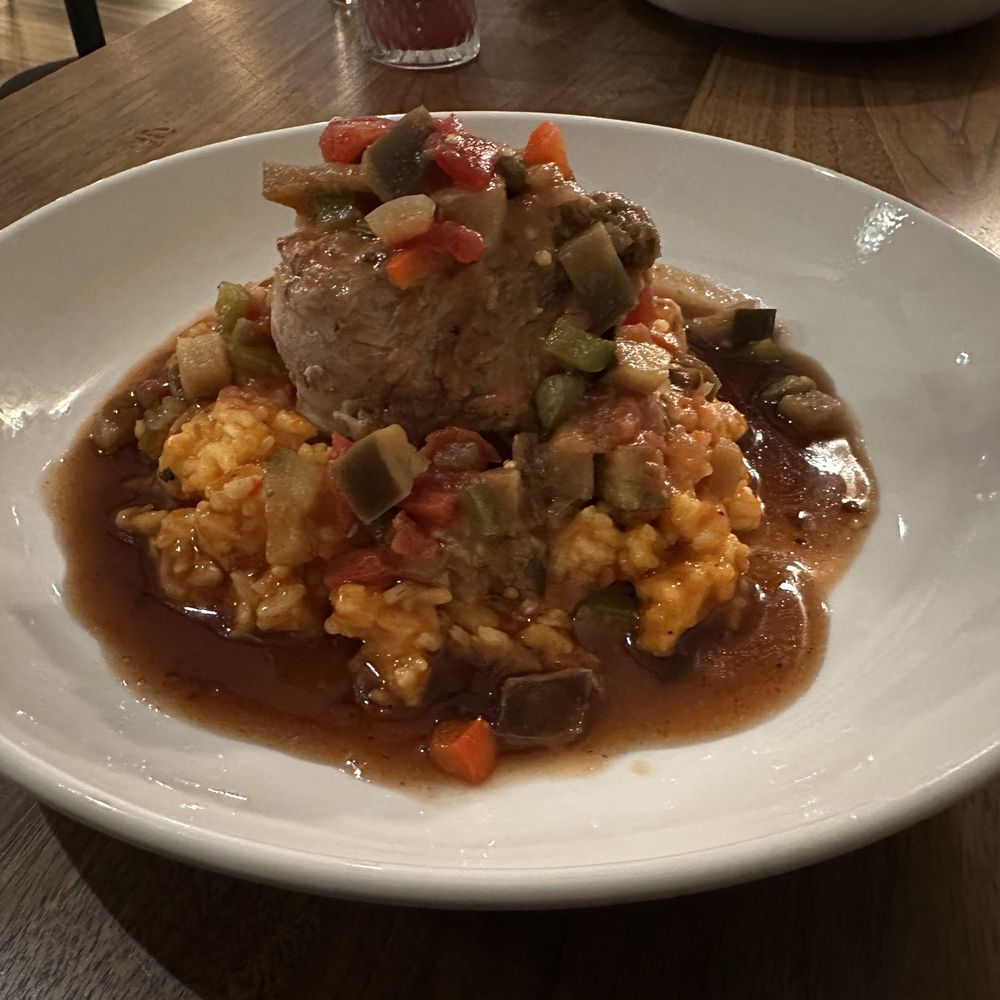 Rusk Kitchen & Bar - Osso Bucco with Risotto - Cocktail Bars Near Me - Cincinnati, Ohio Rusk Kitchen & Bar - Osso Bucco with Risotto - Cocktail Bars Near Me - Cincinnati, Ohio