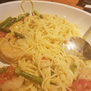 Olive Garden Italian Restaurant - Shrimp scampi - Italian Near Me - Irving, Texas Olive Garden Italian Restaurant - Shrimp scampi - Italian Near Me - Irving, Texas