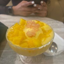 A1 Special Mango Juice Sago & Pomelo W. Mango Ice Cream