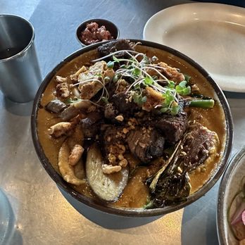 Spoon & Pork - Kare Kare and bagoong - Filipino Near Me - Los Angeles, California Spoon & Pork - Kare Kare and bagoong - Filipino Near Me - Los Angeles, California
