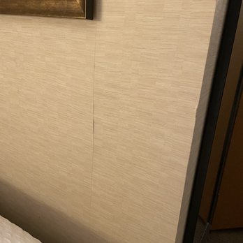 Embassy Suites by Hilton Phoenix Biltmore - Peeling wall paper with a scent of musk - Hotels Near Me - Phoenix, Arizona Embassy Suites by Hilton Phoenix Biltmore - Peeling wall paper with a scent of musk - Hotels Near Me - Phoenix, Arizona